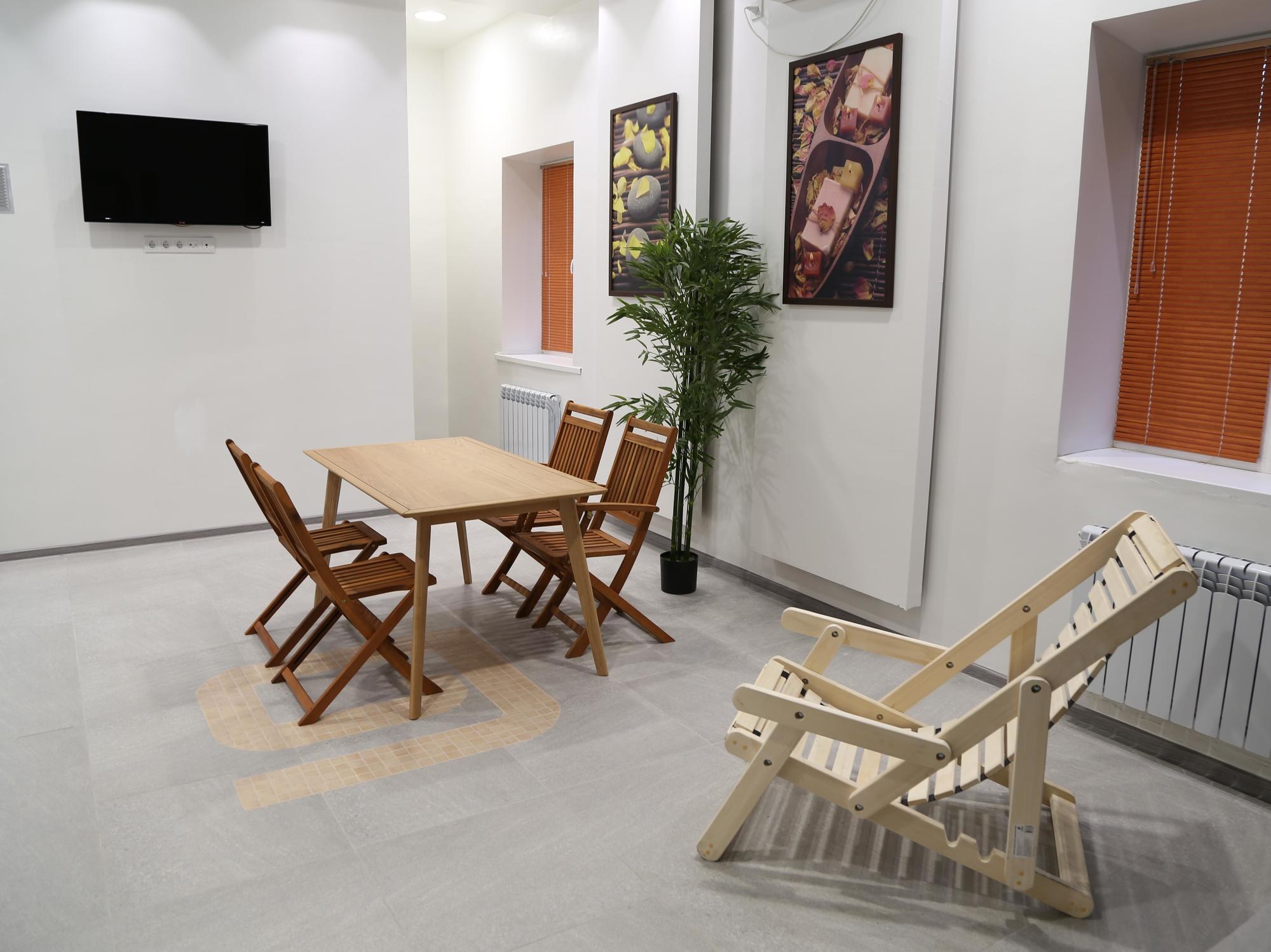 Lacasa Hotel Atyraū Екстериор снимка